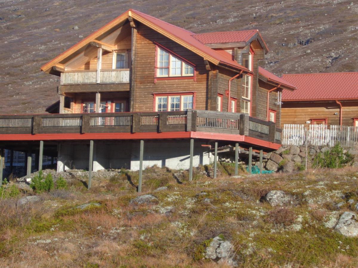 Family Home Faskrudsfjordur Exterior photo
